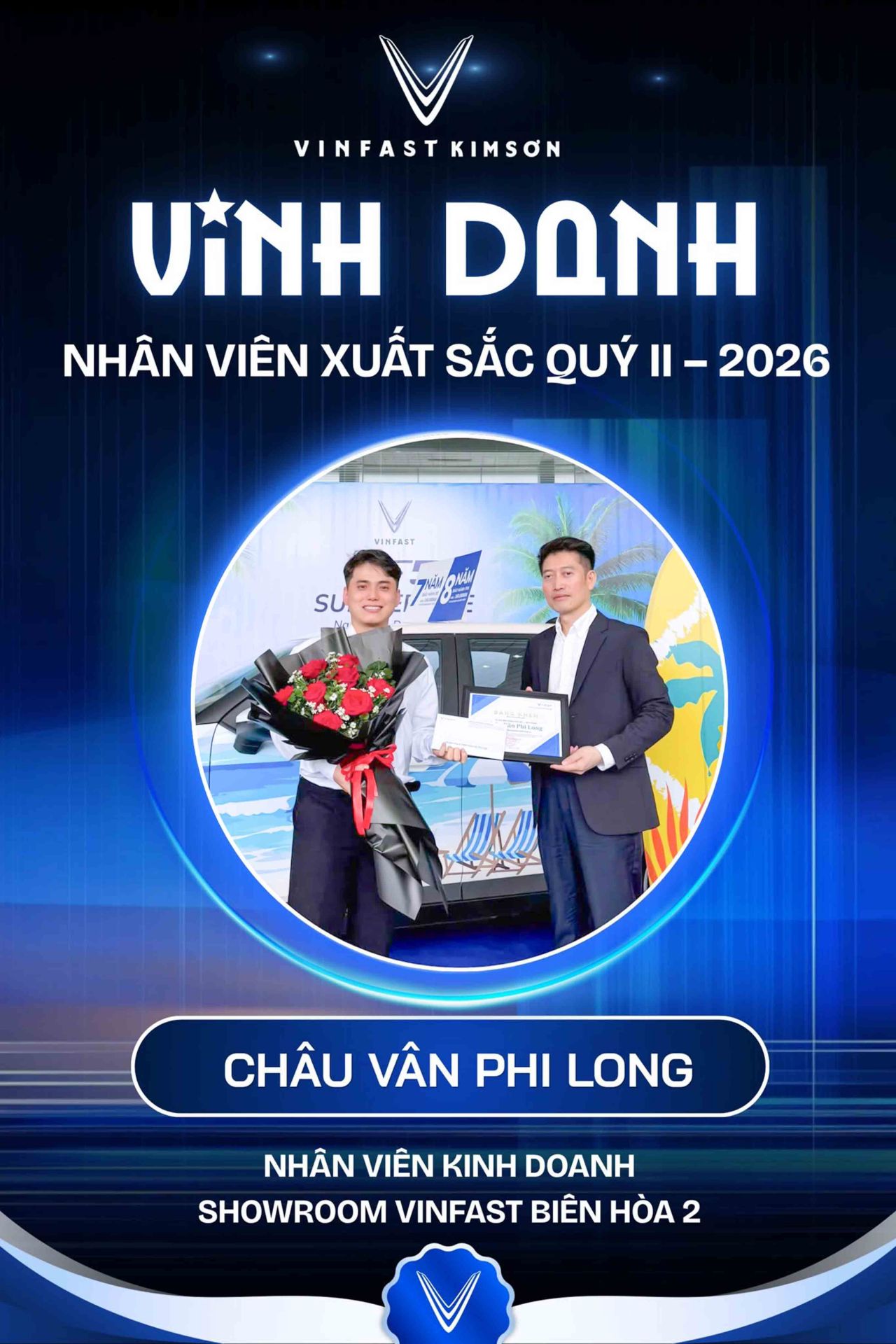 Khách hàng nhận xe VinFast